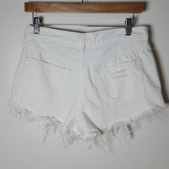 We The Free by Free People White Distressed Denim Button Fly Shorts Size 27 - Picture 8 of 10